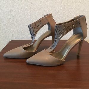 BCBGeneration pointed toe heels